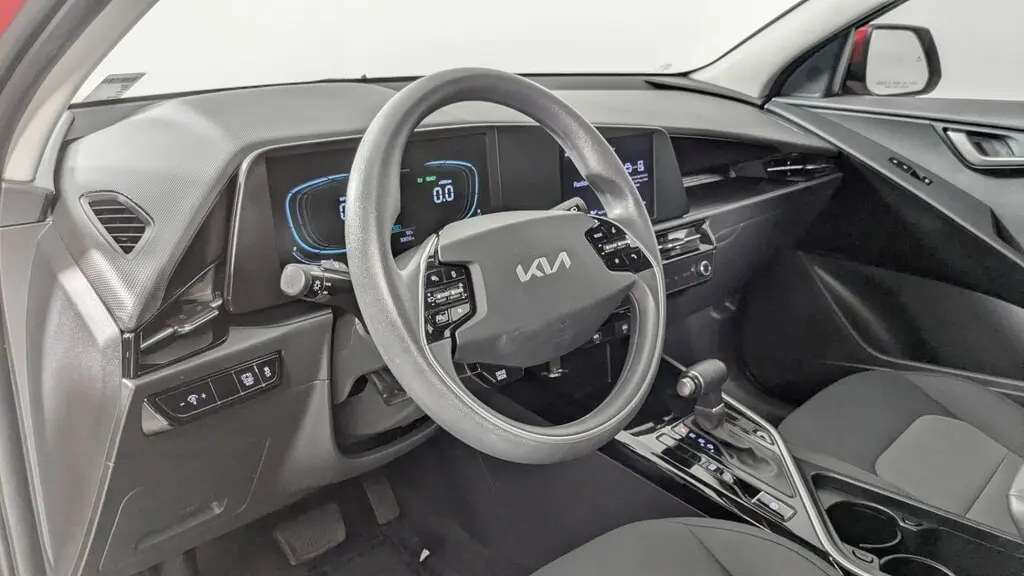 2025 KIA NIRO LX photo 22