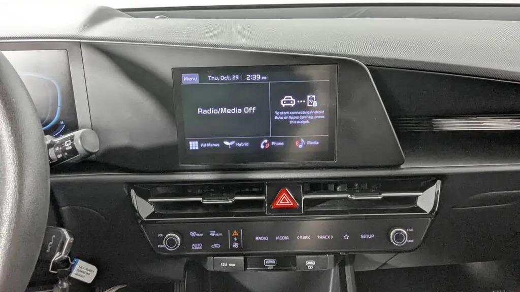 2025 KIA NIRO LX photo 25