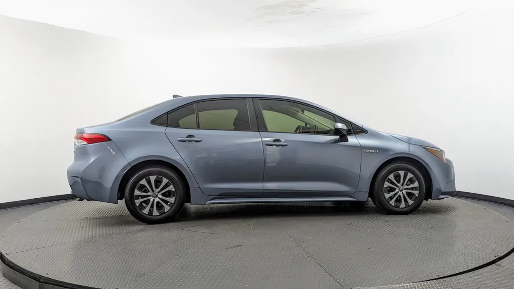 2020 TOYOTA COROLLA HYBRID LE photo 7