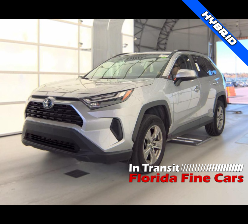 2024 TOYOTA RAV4 HYBRID XLE photo 1