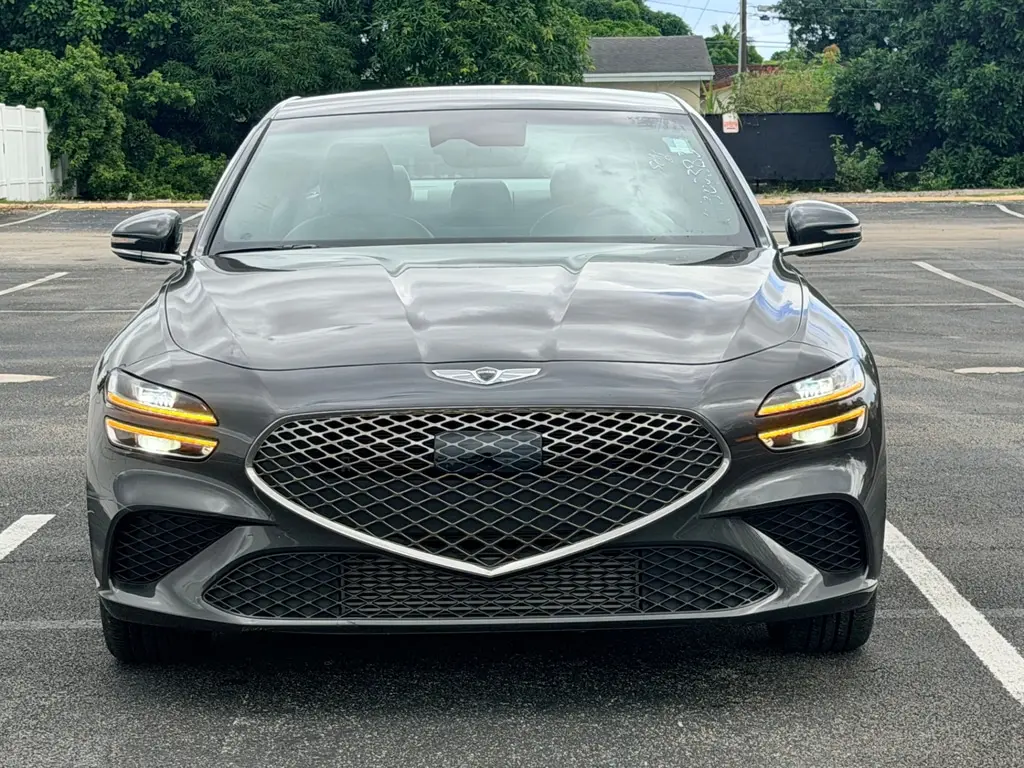 2023 GENESIS G70 2.0T photo 10