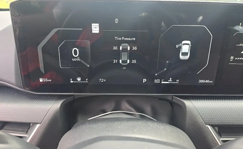 2025 KIA K4 GT-LINE photo 12