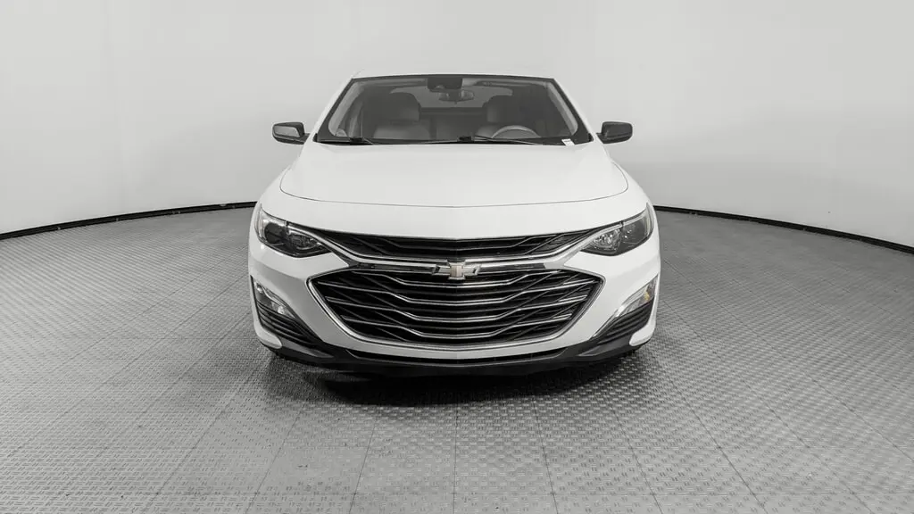 2023 CHEVROLET MALIBU LS photo 11