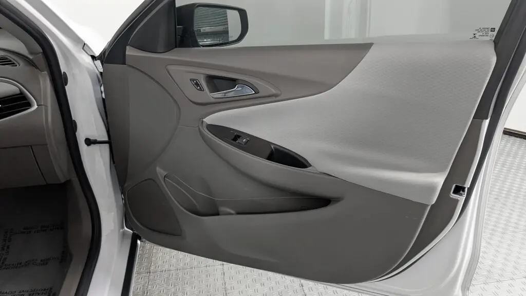 2023 CHEVROLET MALIBU LS photo 21