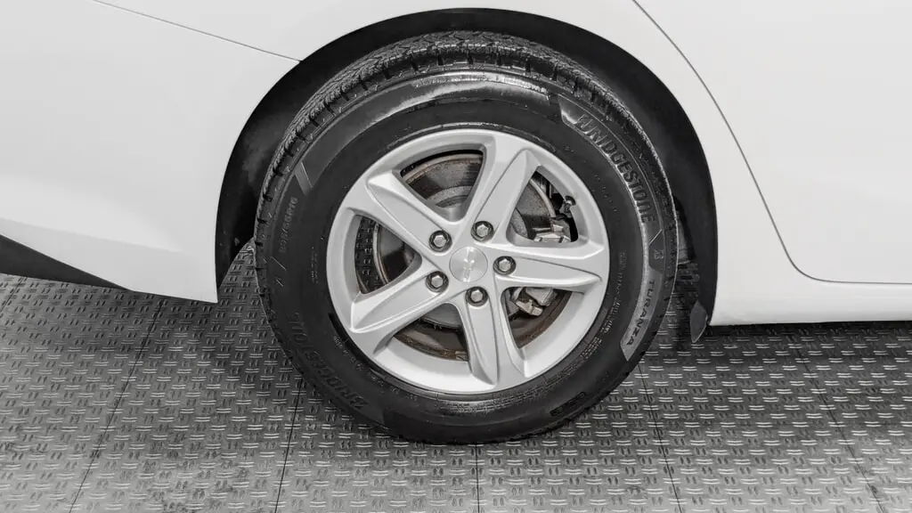 2023 CHEVROLET MALIBU LS photo 35