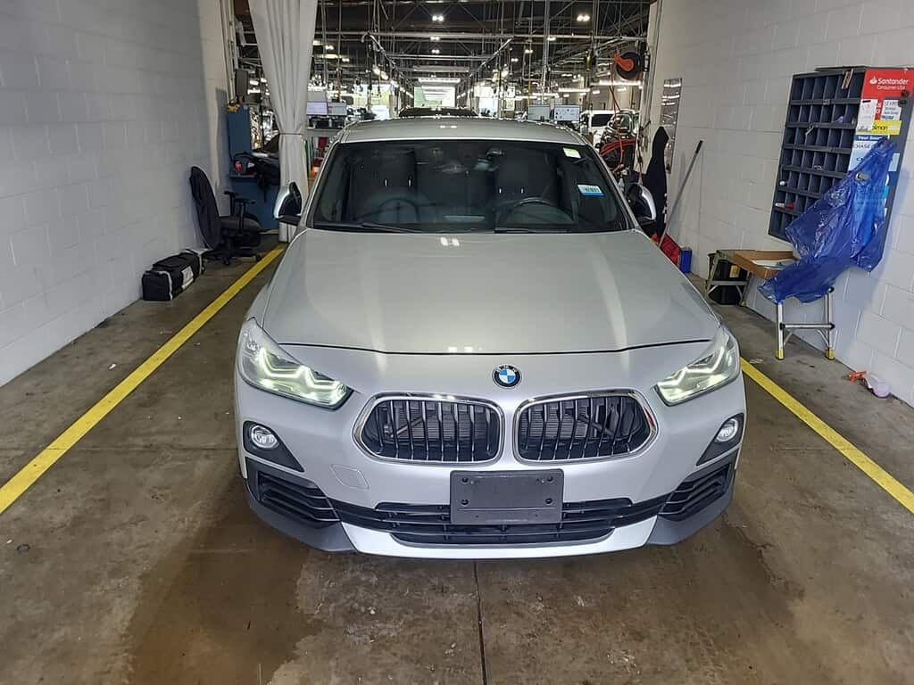 2018 BMW X2 XDRIVE28I photo 2
