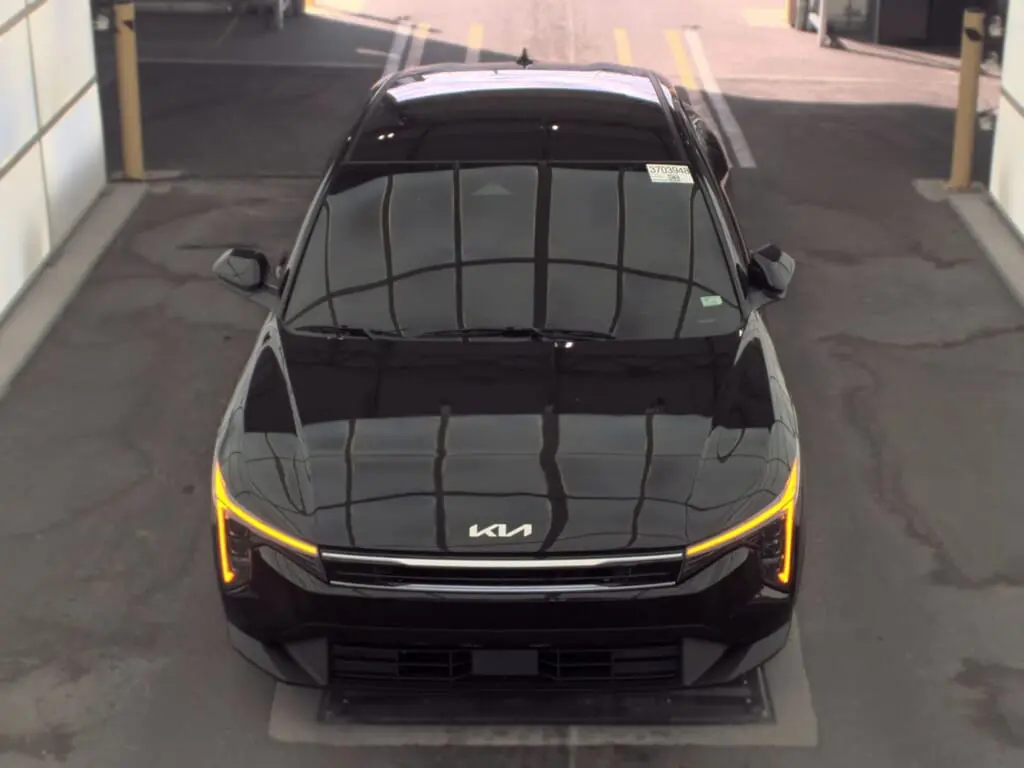 2025 KIA K4 LXS photo 2