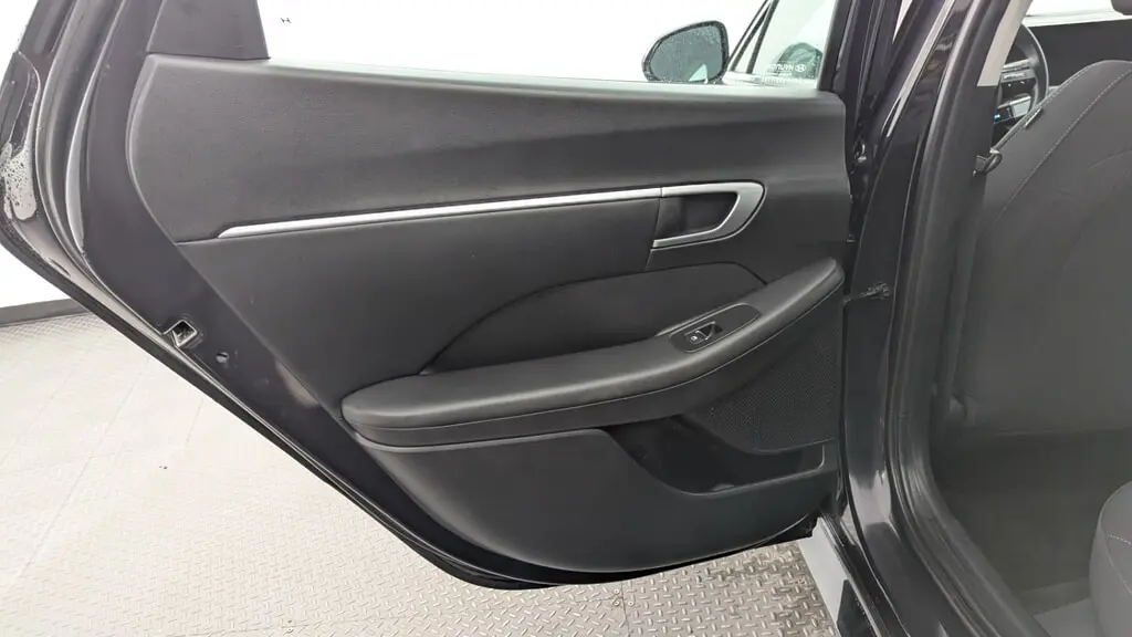 2024 HYUNDAI SONATA SEL photo 15