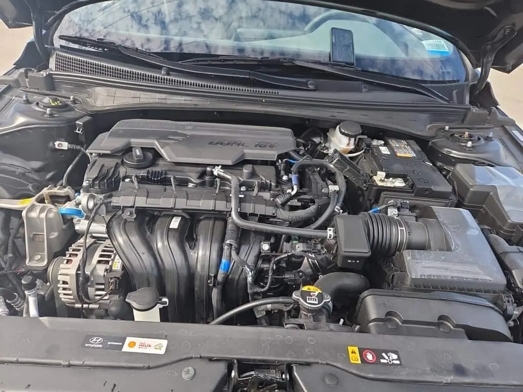 2026 HYUNDAI ELANTRA SE photo 12
