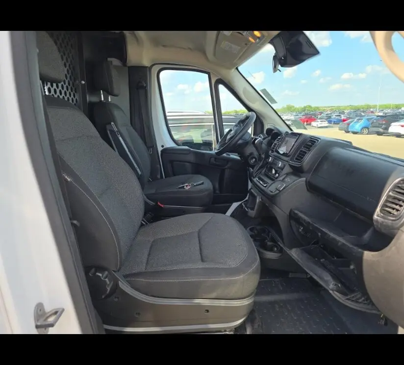 2025 RAM PROMASTER TRADESMAN photo 16