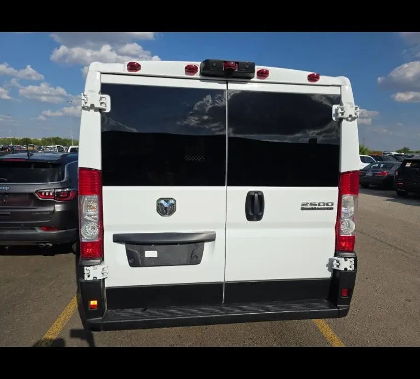 2025 RAM PROMASTER TRADESMAN photo 6