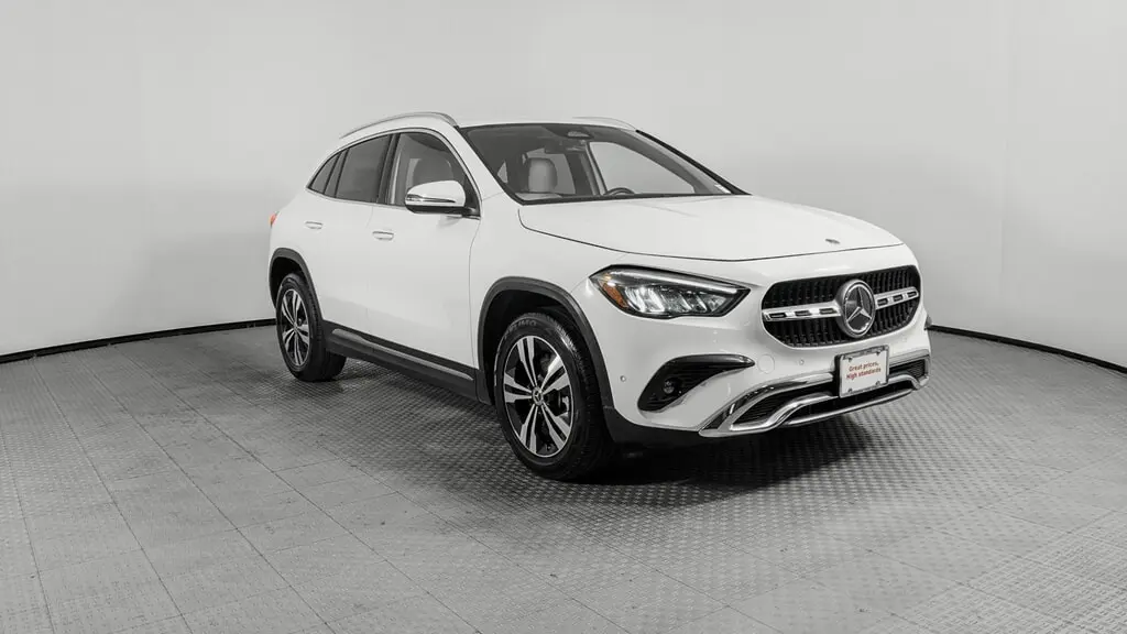 2025 MERCEDES-BENZ GLA GLA 250 photo 10