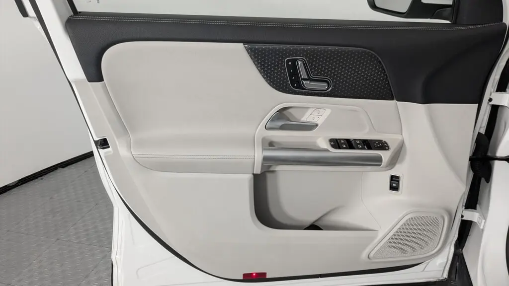 2025 MERCEDES-BENZ GLA GLA 250 photo 12