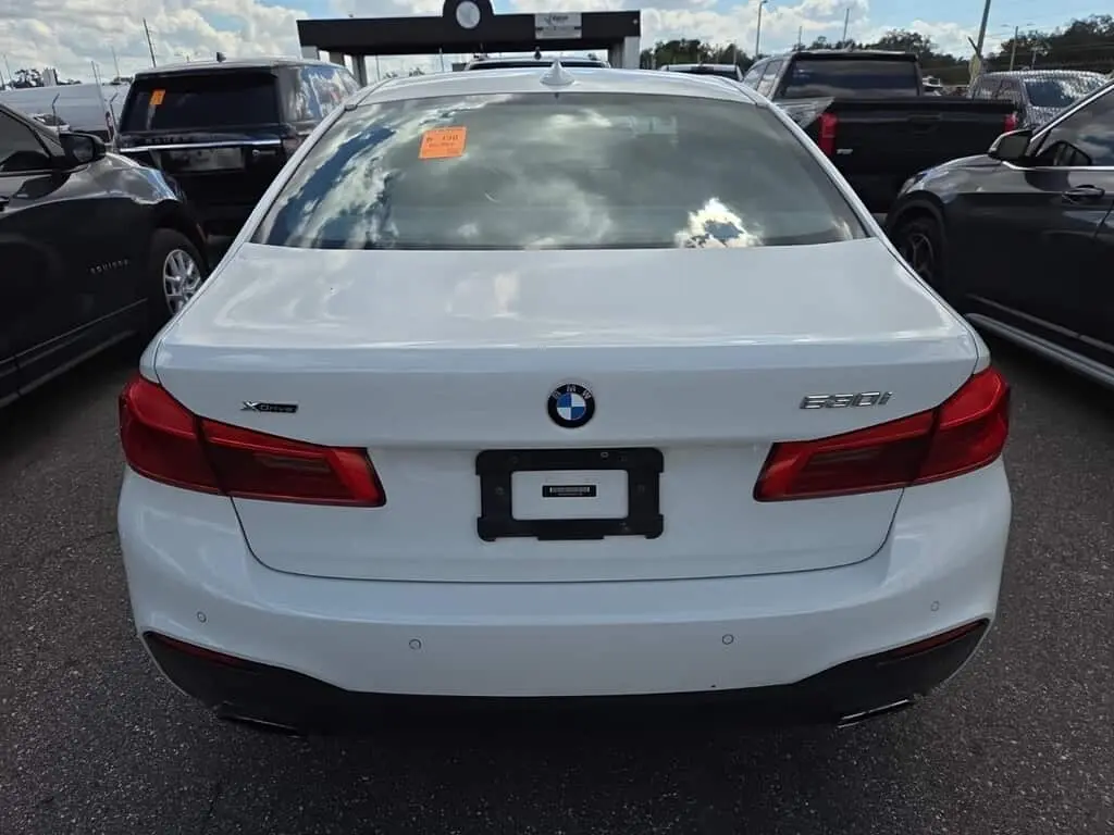 2018 BMW 5 SERIES 530I XDRIVE photo 6