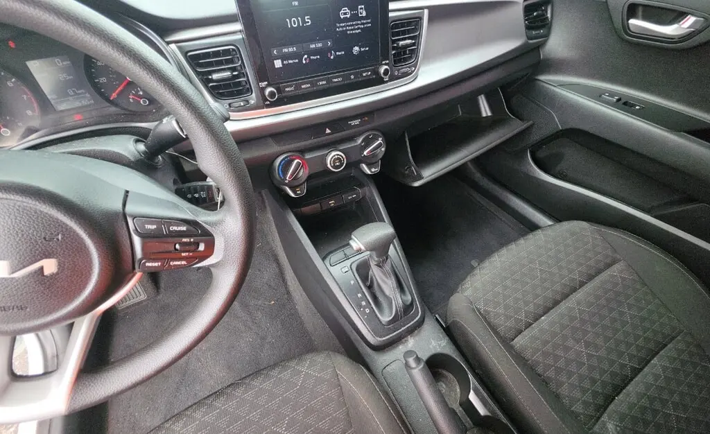 2023 KIA RIO S photo 15