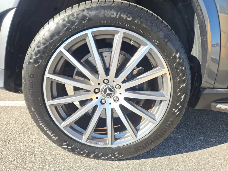 2020 MERCEDES-BENZ GLS GLS 580 4MATIC photo 11
