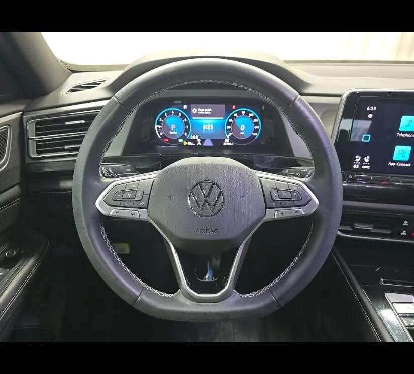 2024 VOLKSWAGEN ATLAS CROSS SPORT 2.0T SE W/TECHNOLOGY photo 17