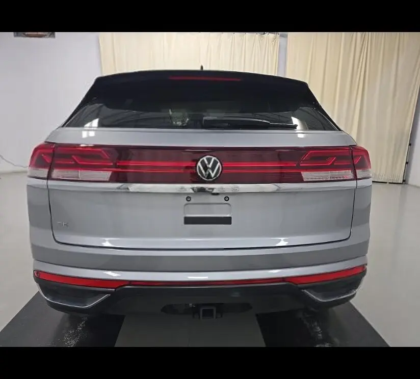 2024 VOLKSWAGEN ATLAS CROSS SPORT 2.0T SE W/TECHNOLOGY photo 7