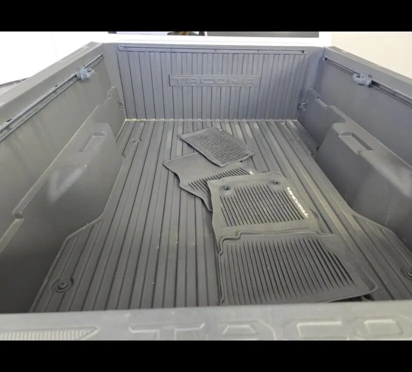 2024 TOYOTA TACOMA 2WD SR5 photo 10