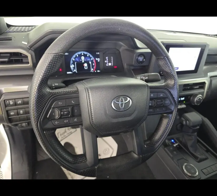 2024 TOYOTA TACOMA 2WD SR5 photo 17