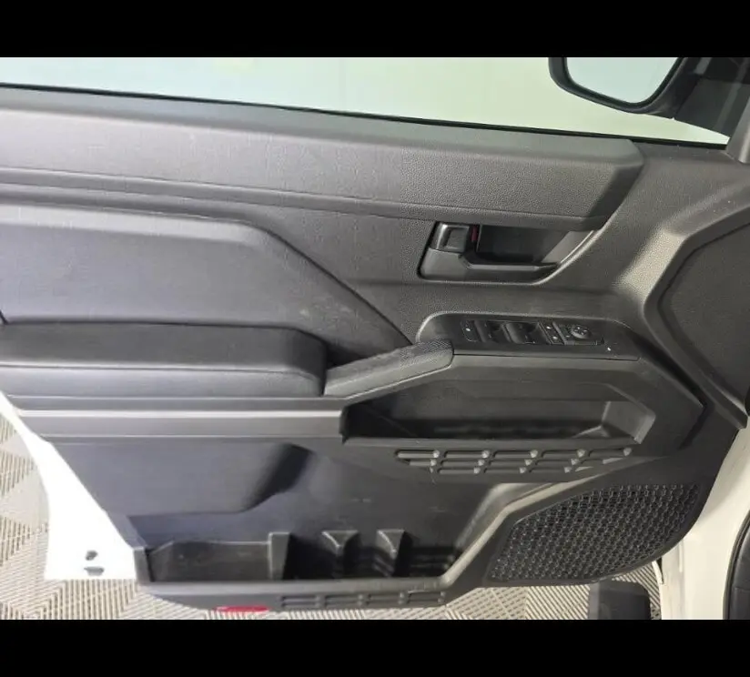 2024 TOYOTA TACOMA 2WD SR5 photo 20