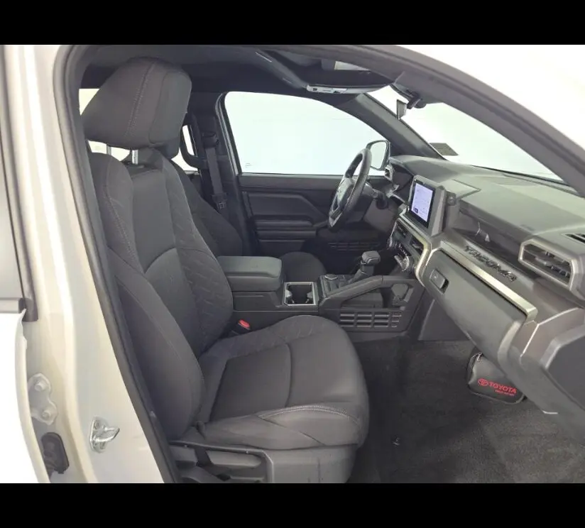 2024 TOYOTA TACOMA 2WD SR5 photo 21