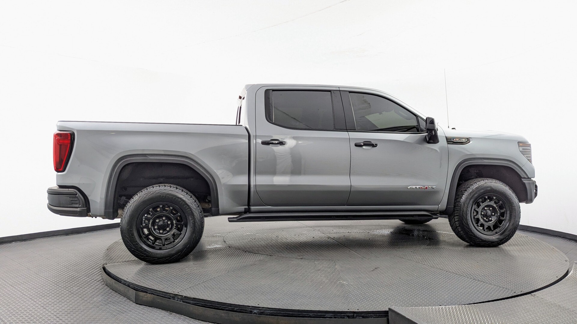 2023 GMC SIERRA 1500 AT4X photo 8