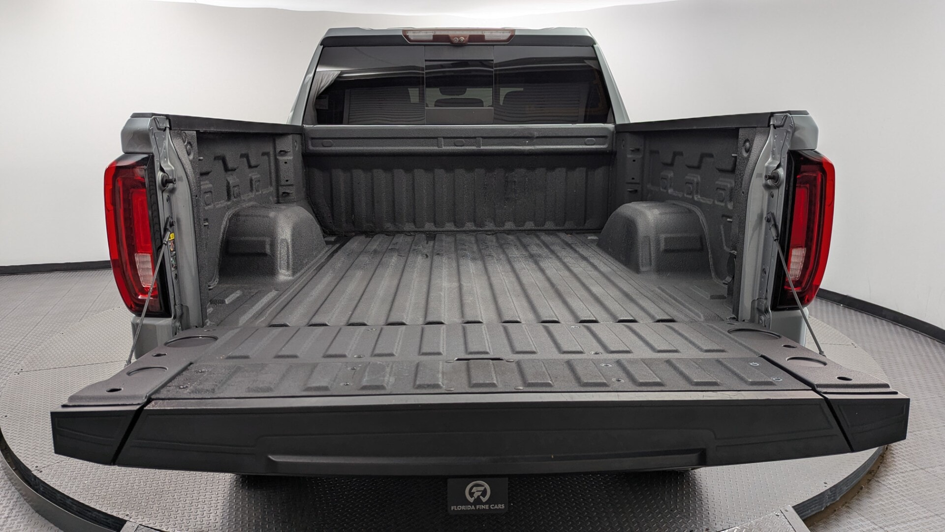 2023 GMC SIERRA 1500 AT4X photo 18