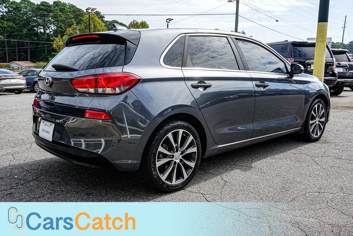 2018 Hyundai Elantra GT photo 14