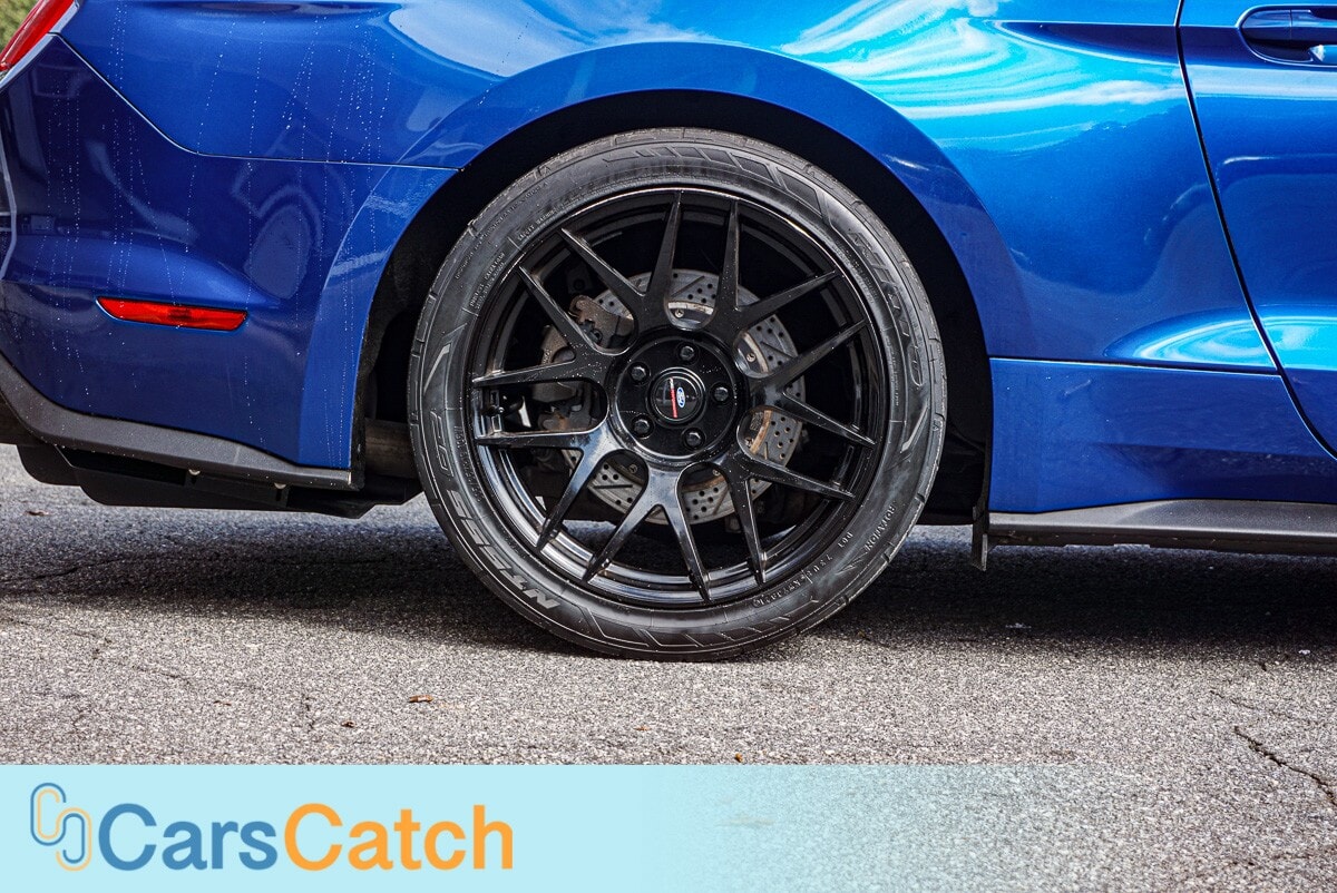 CARSCATCH  - Used vehicle - COUPE FORD MUSTANG 2017