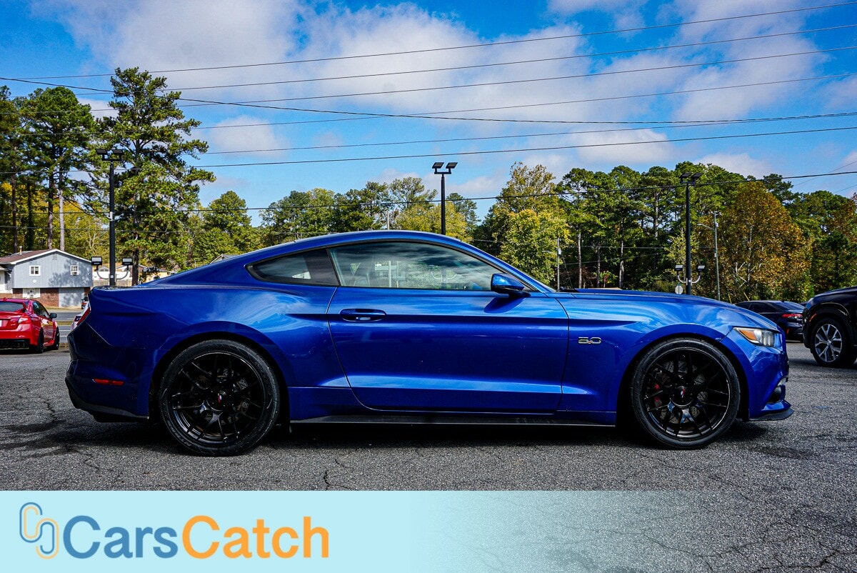 CARSCATCH  - Used vehicle - COUPE FORD MUSTANG 2017