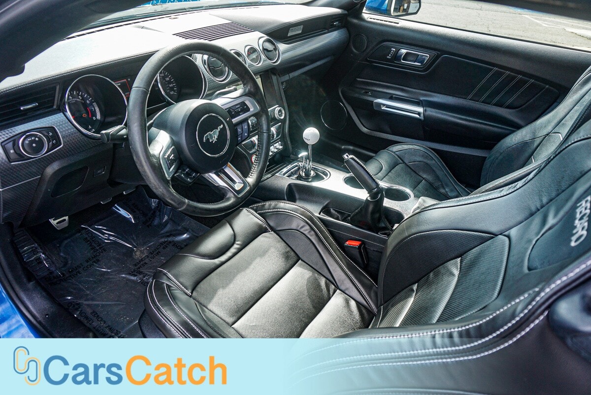 CARSCATCH  - Used vehicle - COUPE FORD MUSTANG 2017
