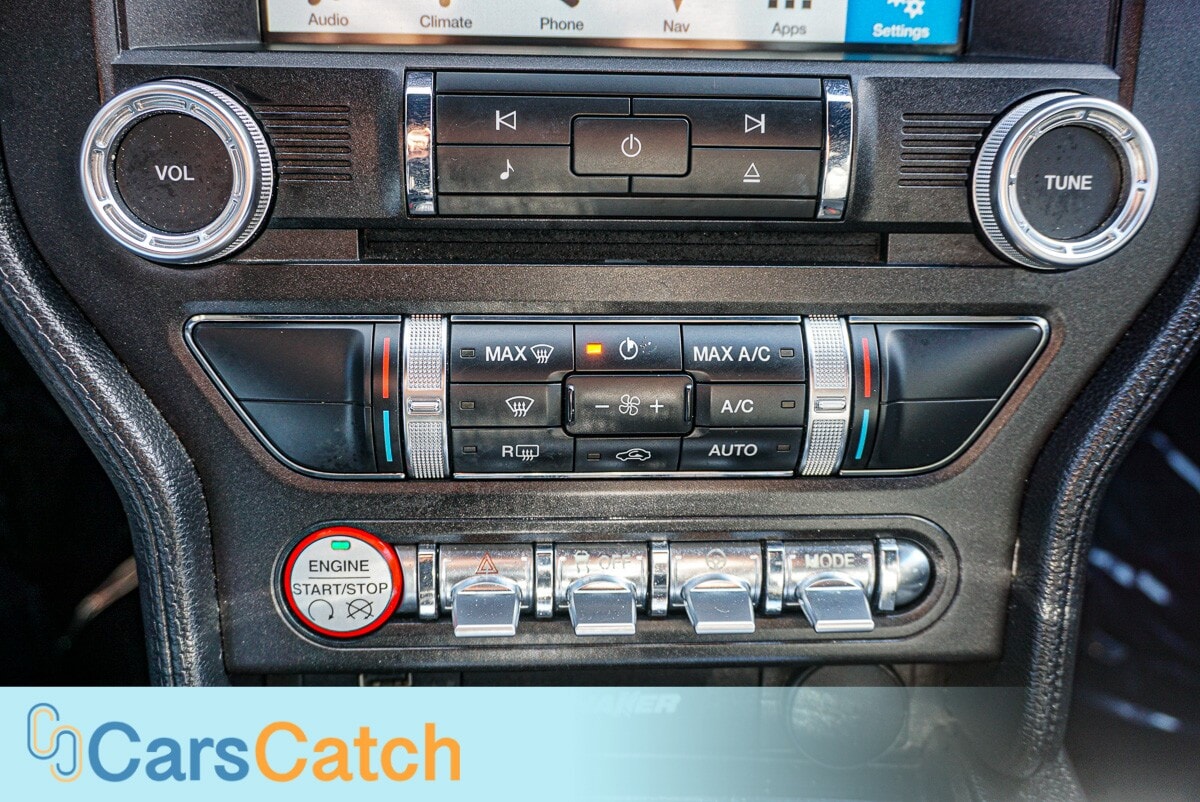 CARSCATCH  - Used vehicle - COUPE FORD MUSTANG 2017