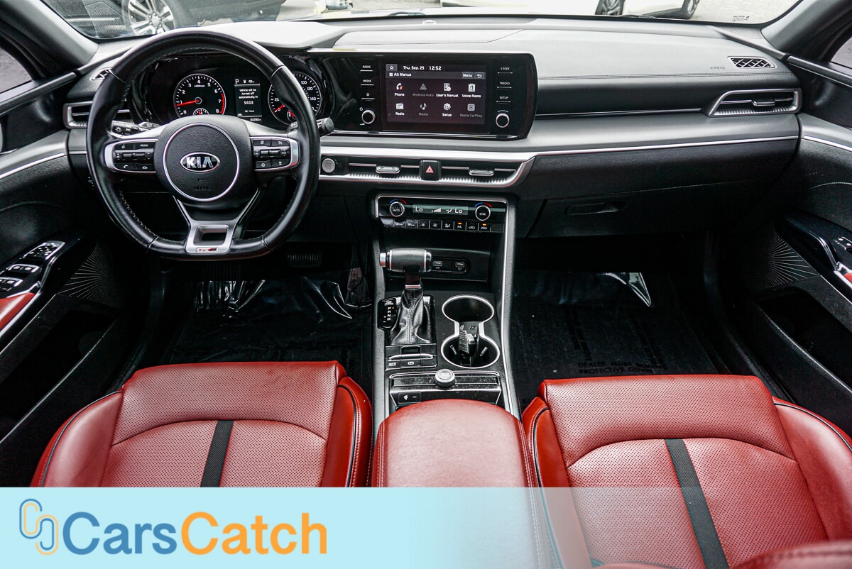 2021 Kia K5 GT-Line photo 24