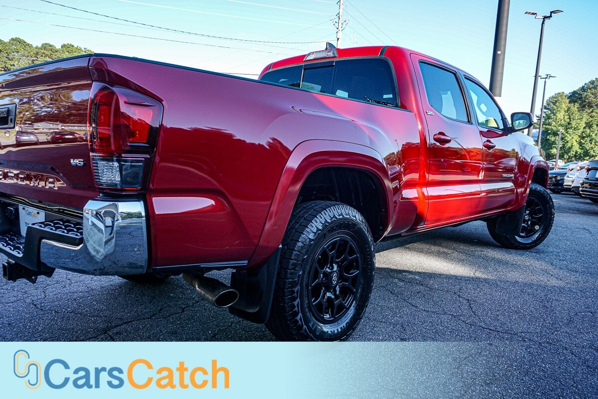 2019 Toyota Tacoma 4x4 photo 6