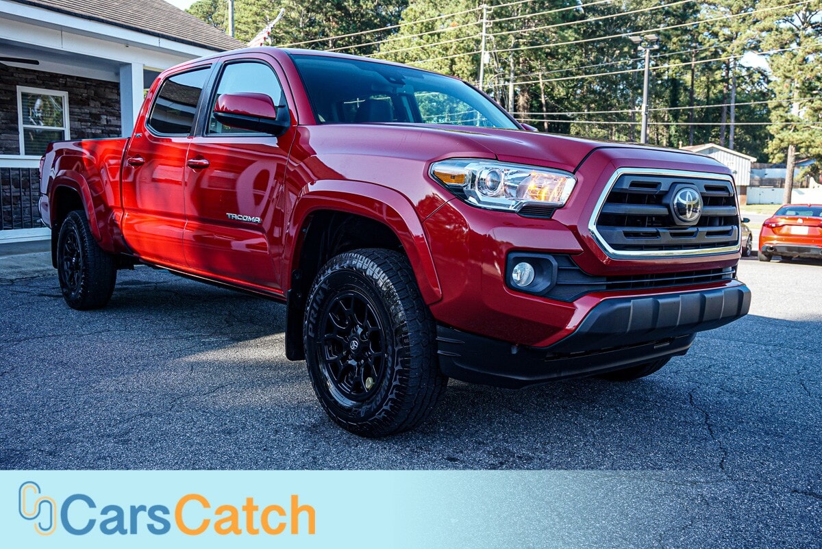 2019 Toyota Tacoma 4x4 photo 10