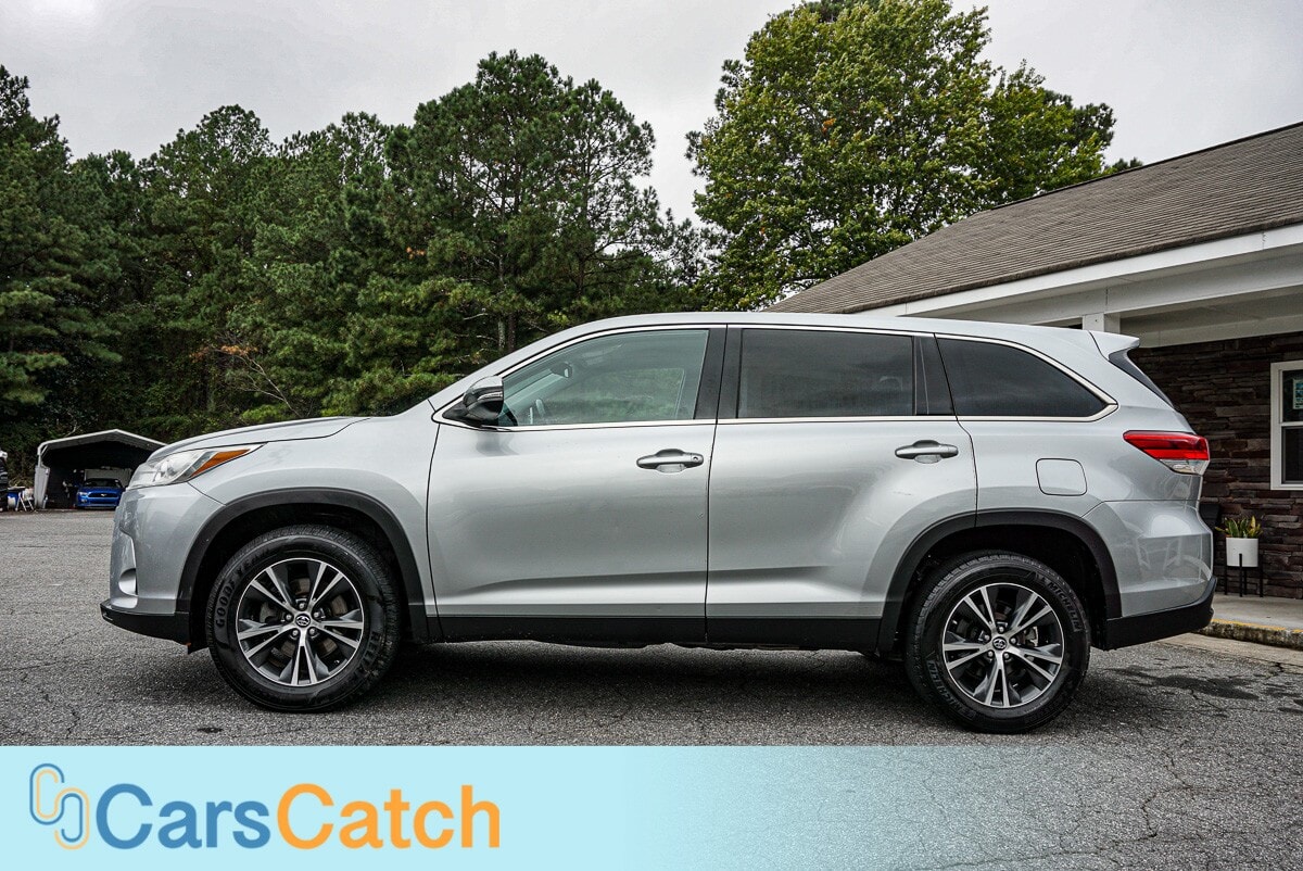 CARSCATCH  - Used vehicle - SUV TOYOTA HIGHLANDER 2019