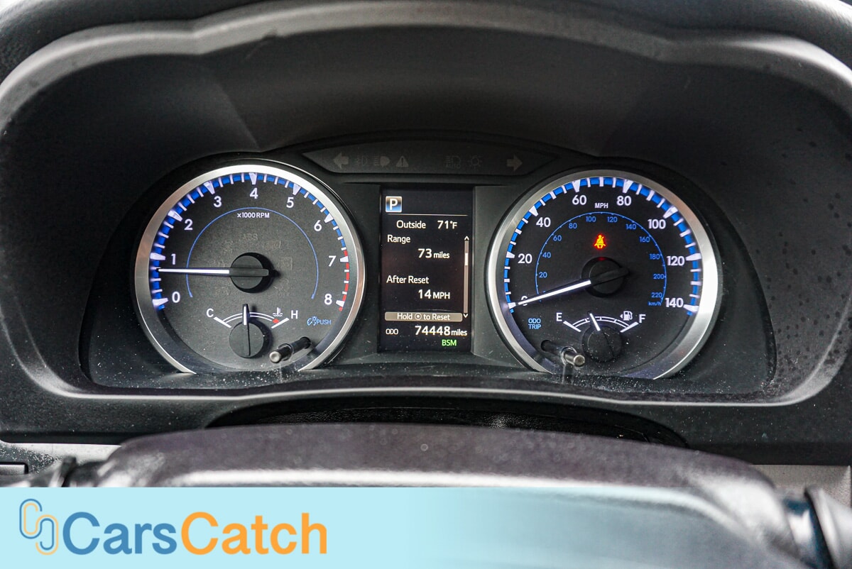 CARSCATCH  - Used vehicle - SUV TOYOTA HIGHLANDER 2019