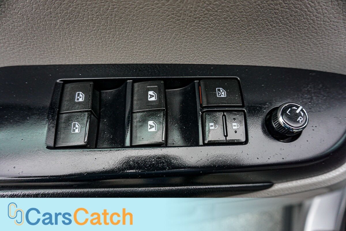 CARSCATCH  - Used vehicle - SUV TOYOTA HIGHLANDER 2019