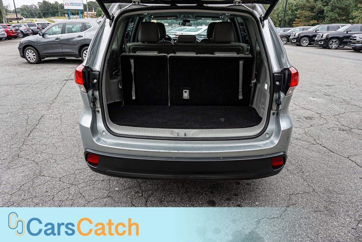 CARSCATCH  - Used vehicle - SUV TOYOTA HIGHLANDER 2019