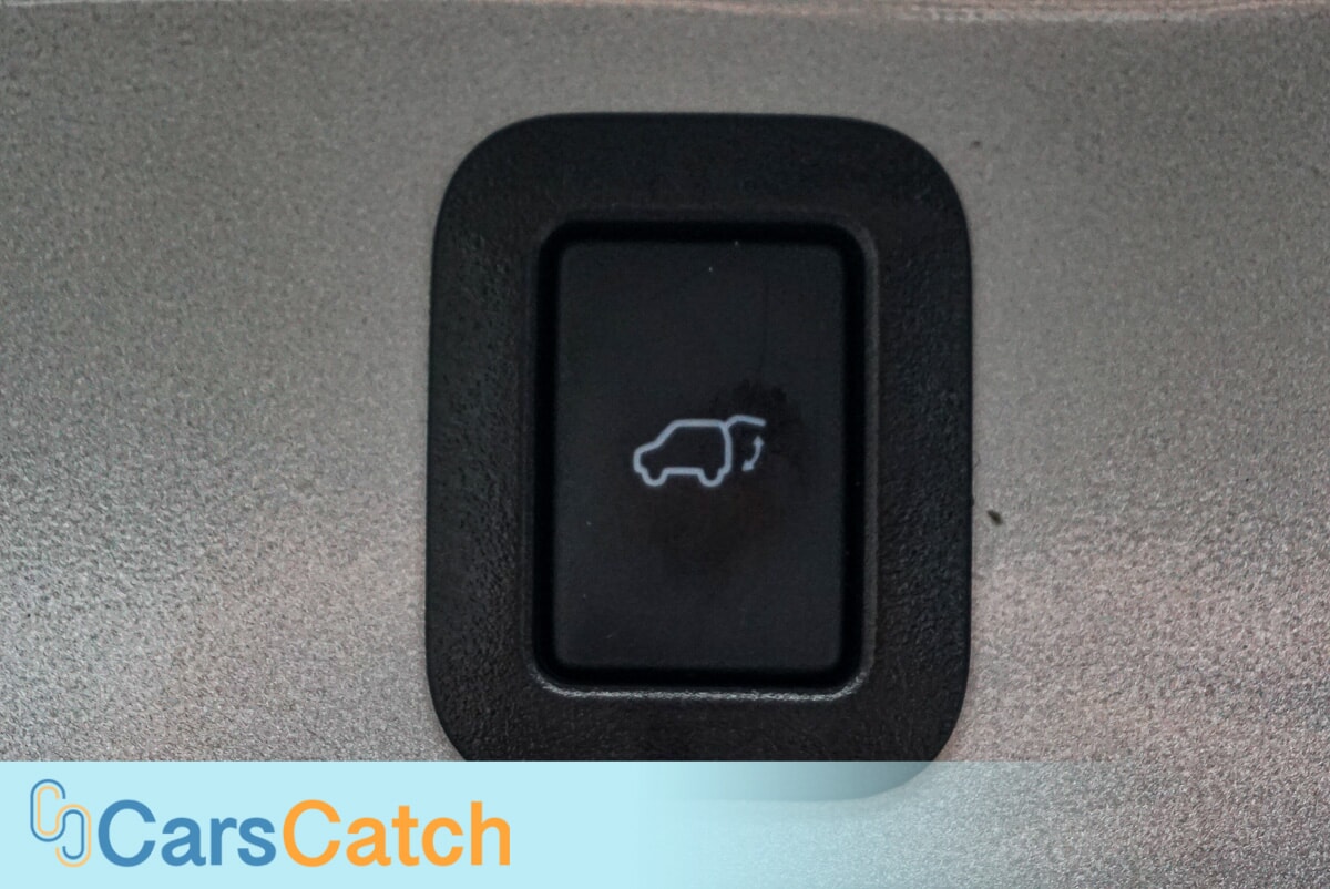 CARSCATCH  - Used vehicle - SUV TOYOTA HIGHLANDER 2019