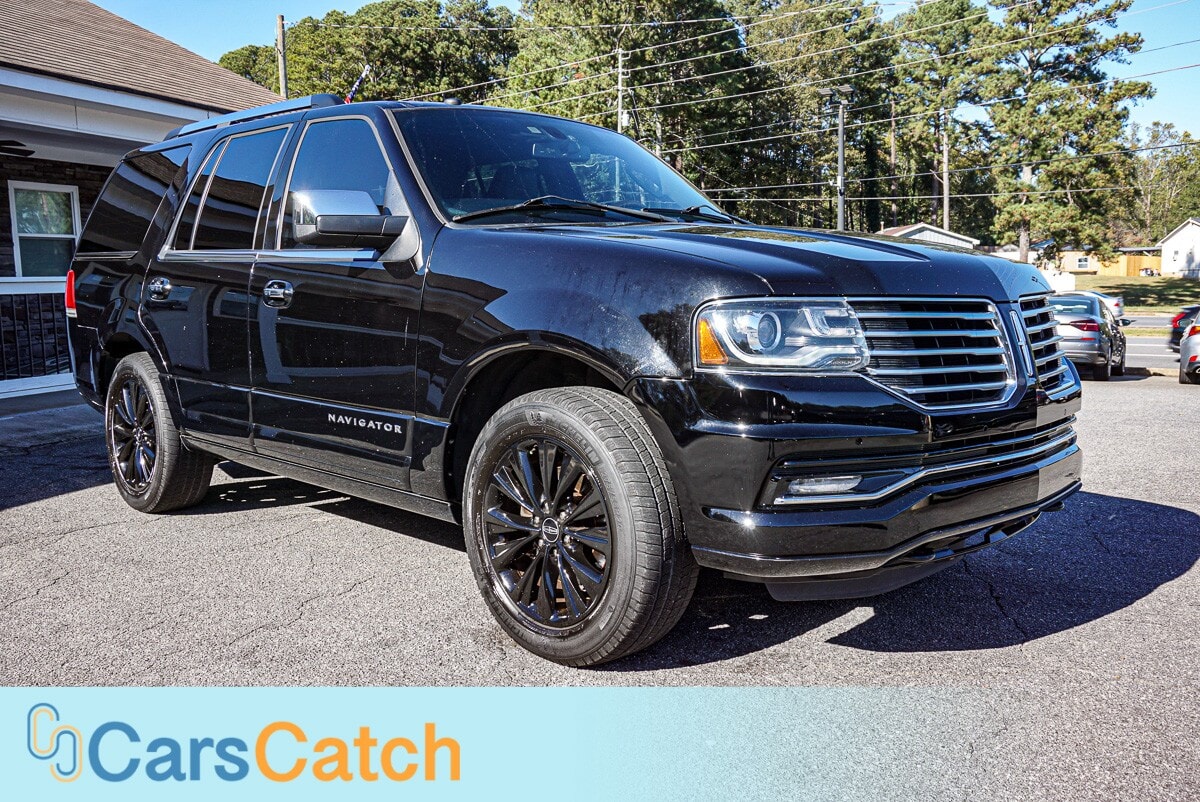 CARSCATCH  - Used vehicle - SUV LINCOLN NAVIGATOR 2016