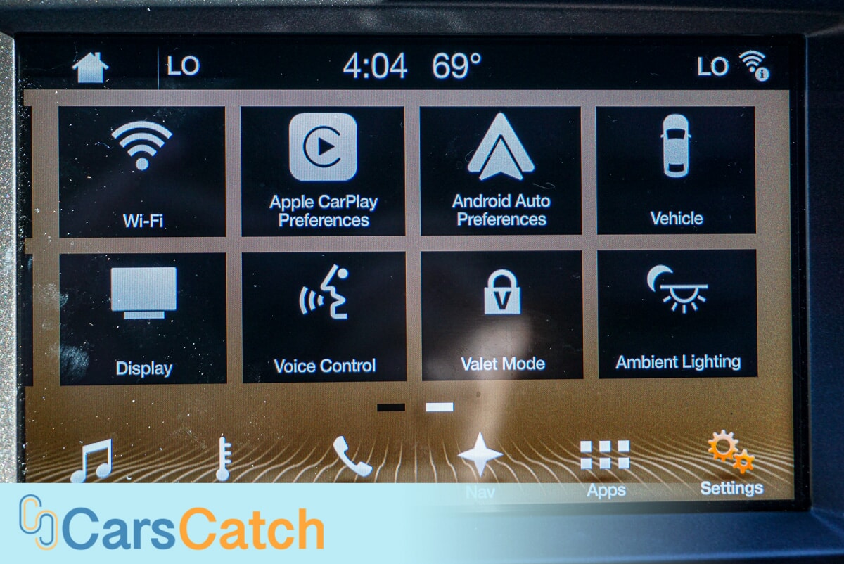 CARSCATCH  - Used vehicle - SUV LINCOLN NAVIGATOR 2016