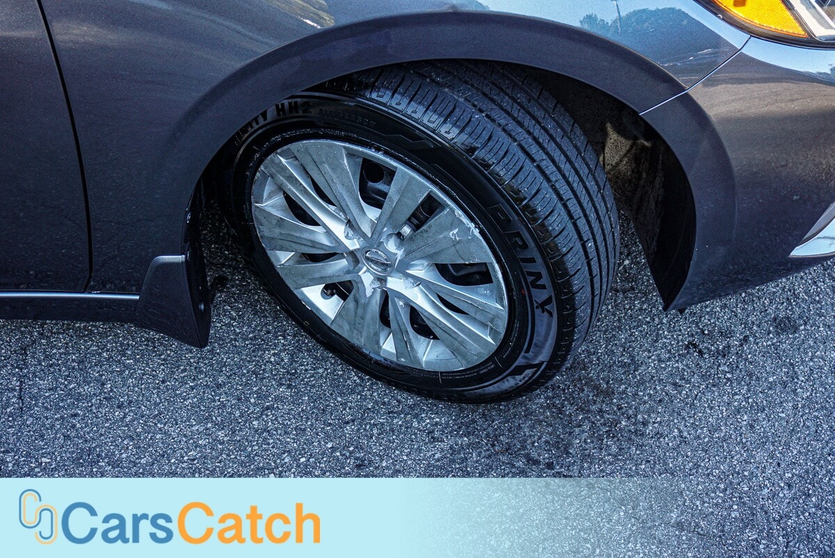 CARSCATCH  - Used vehicle - SEDAN NISSAN SENTRA 2020