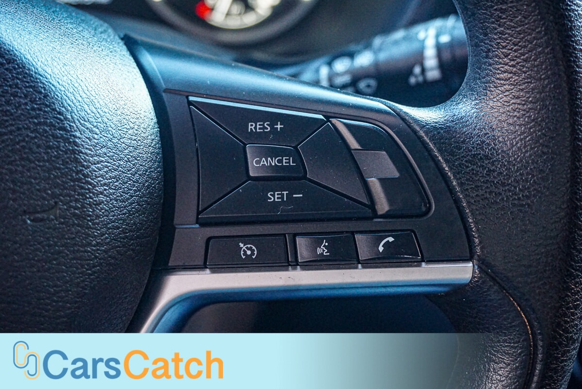 CARSCATCH  - Used vehicle - SEDAN NISSAN SENTRA 2020
