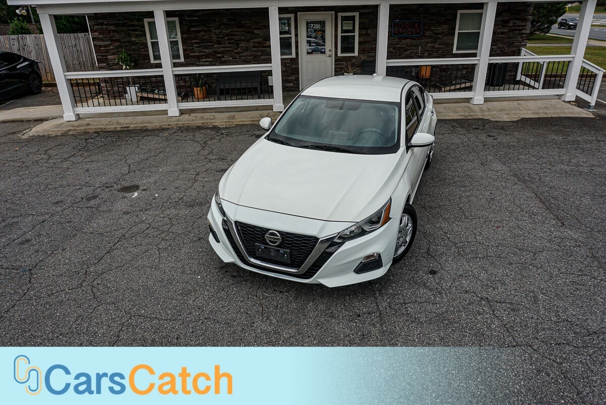 CARSCATCH  - Used vehicle - SEDAN NISSAN ALTIMA 2019