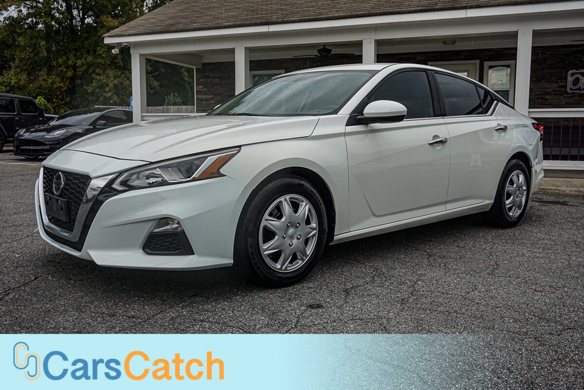 CARSCATCH  - Used vehicle - SEDAN NISSAN ALTIMA 2019