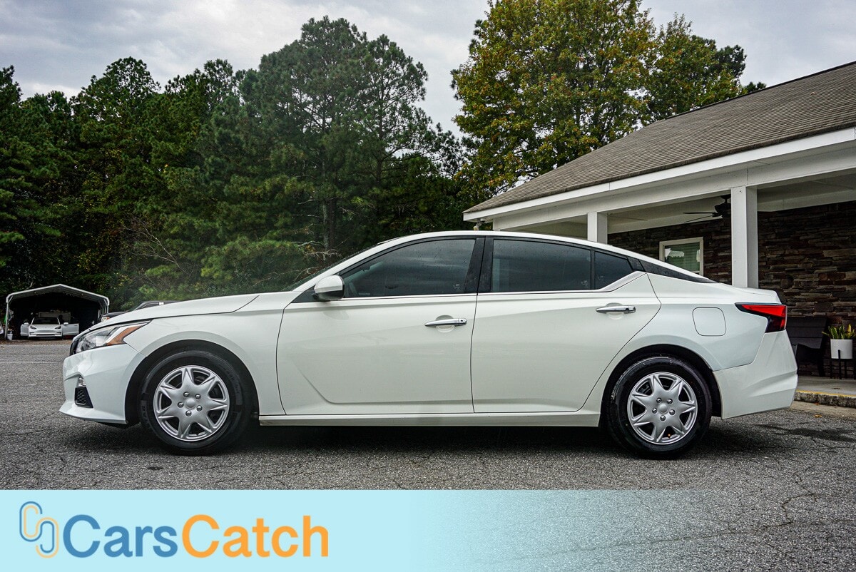 CARSCATCH  - Used vehicle - SEDAN NISSAN ALTIMA 2019