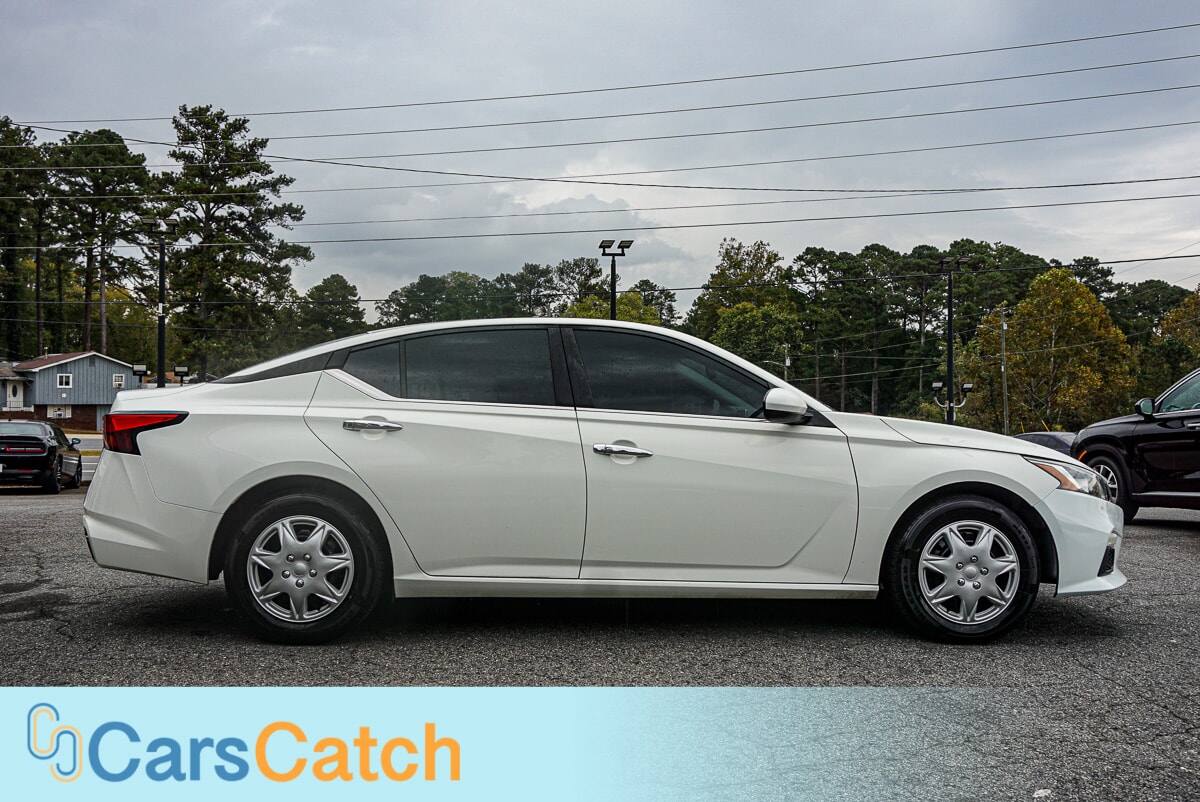 CARSCATCH  - Used vehicle - SEDAN NISSAN ALTIMA 2019