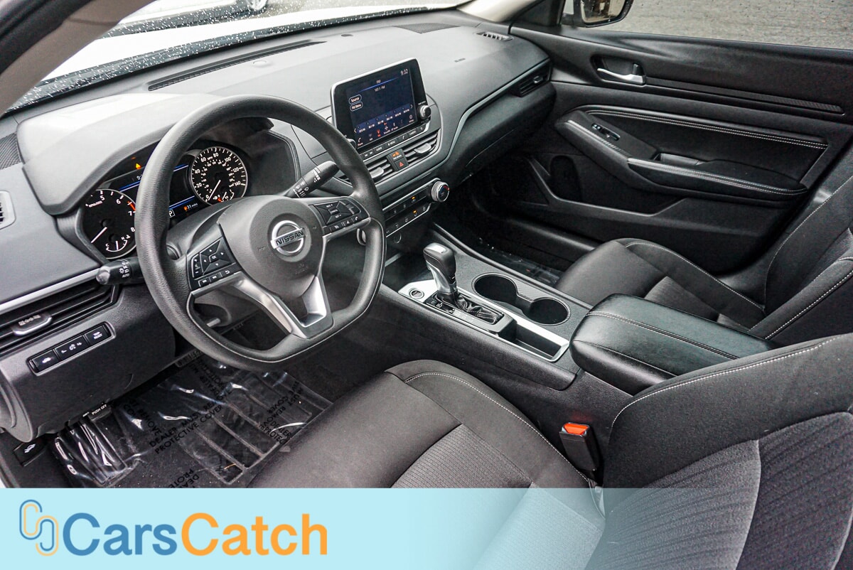 CARSCATCH  - Used vehicle - SEDAN NISSAN ALTIMA 2019